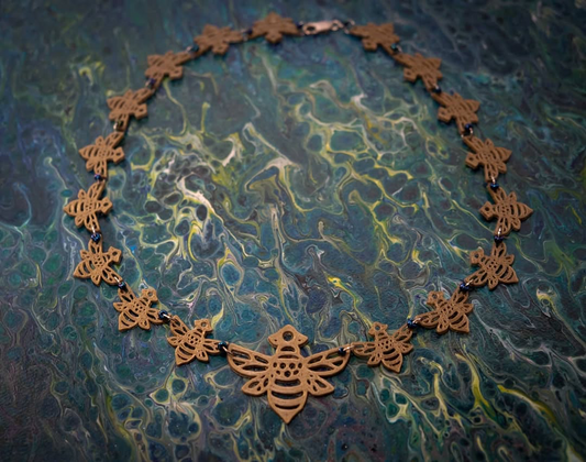 Bee Necklace 3D printed